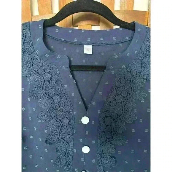Women's V-Neck Textured Dot Blouse Lace Trim Puff Sleeve Blue S - Picture 2 of 13